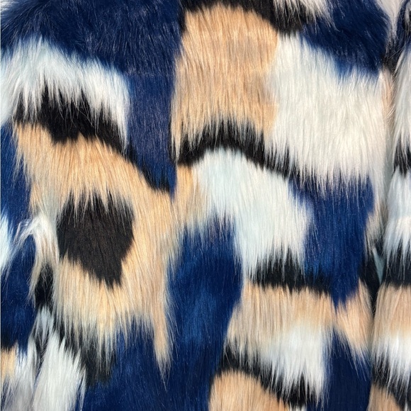 NWOT SIX/FIFTY FAUX FUR JACKET - Picture 8 of 9